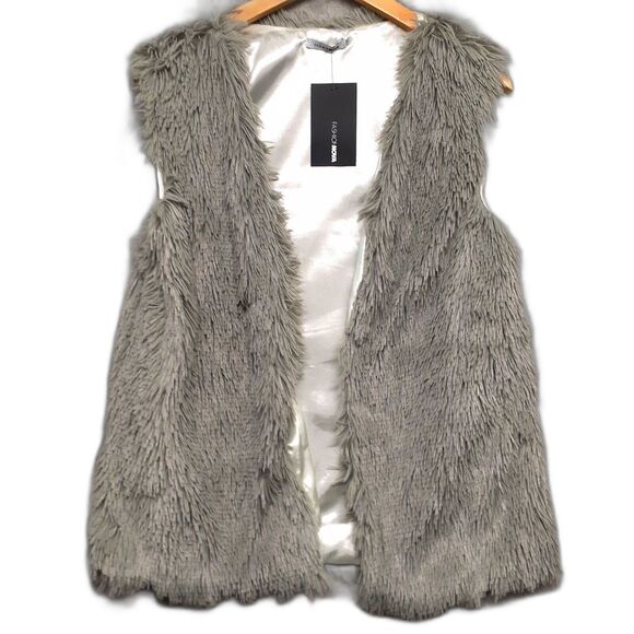 Fashion Nova Furry Vest Sage Green One Size Fits Most Satin Lined - Picture 1 of 8
